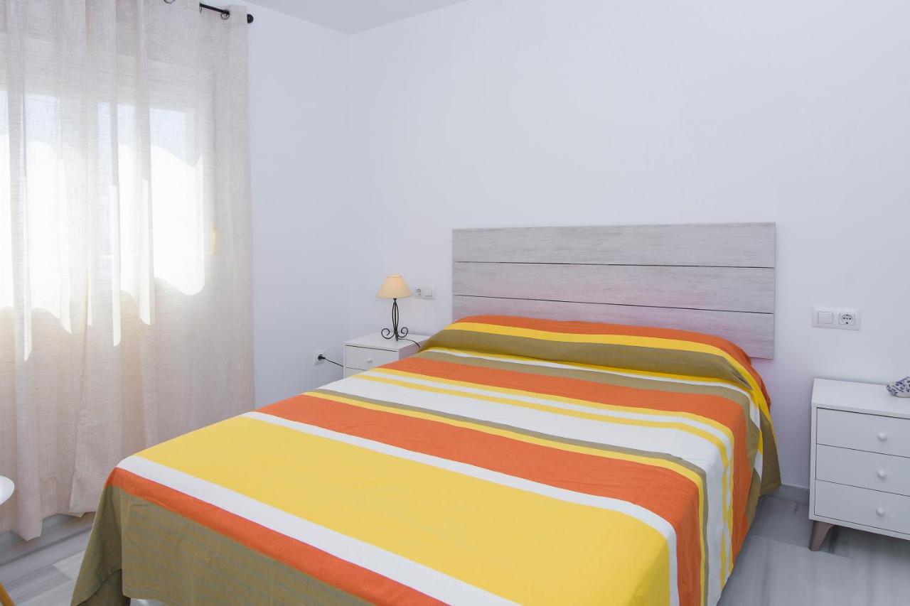 Apartamento Con Vistas Al Mar En Карбонерас Екстериор снимка